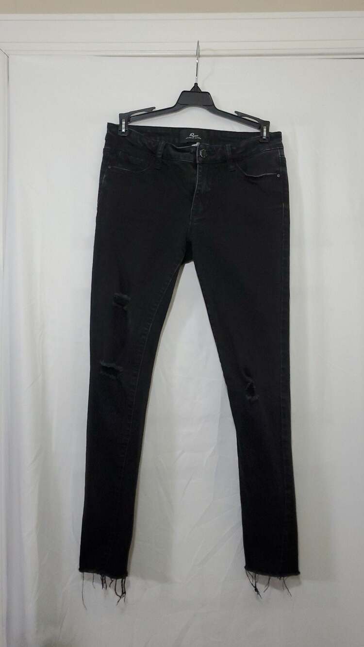 A2 Jeans by S.A. Jeans Black Distressed Skinny Jeans Size 3 Raw Hem